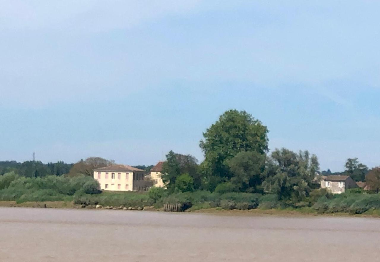 Domaine De La Grande Chapelle Hotell Cadillac-en-Fronsadais Eksteriør bilde
